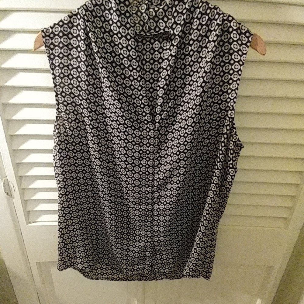 Apt 9 Sleeveless Blouse